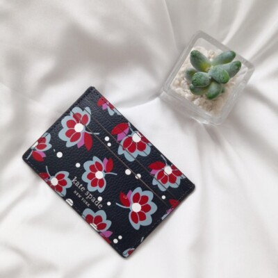 New Kate Spade Eva Seaside Blooms Leather Slim Card Holder WLR00383 $69