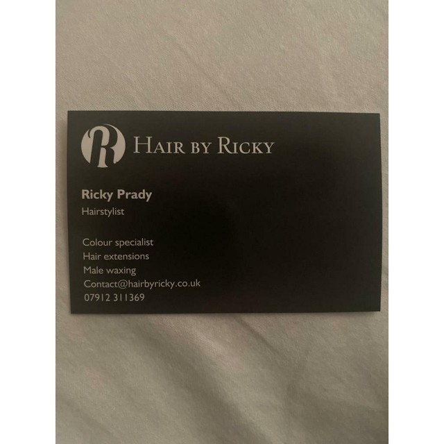 Hairstylist Colour Specialist Hair Extensions Men S Hair