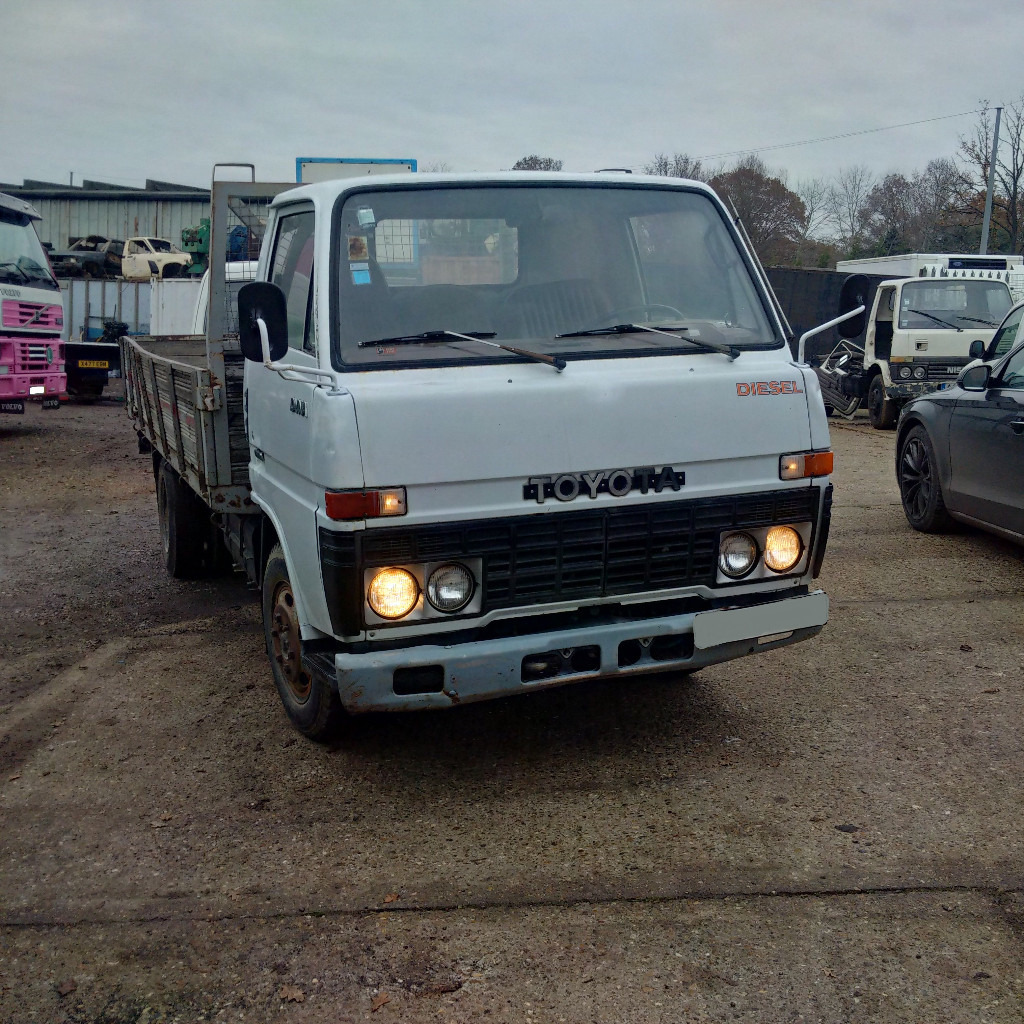 Toyota dyna 300
