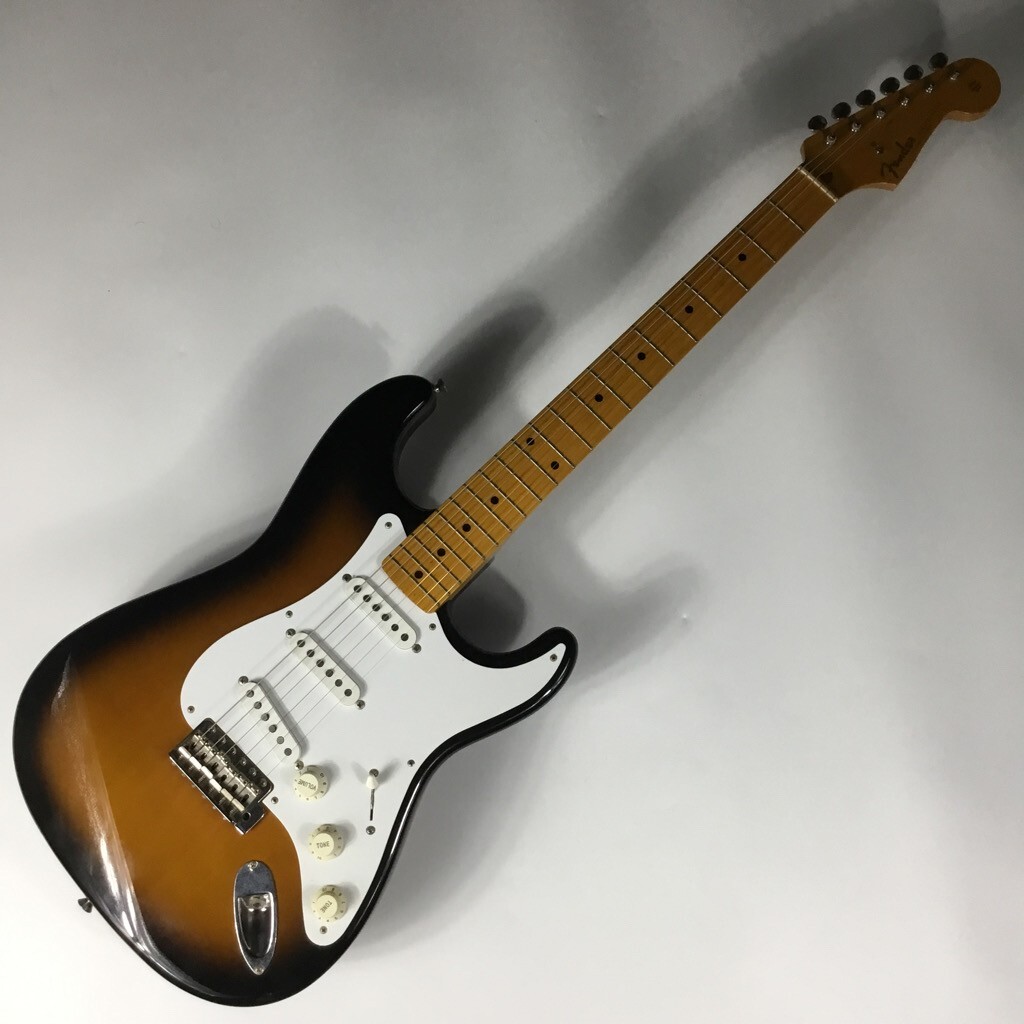 FENDER JAPAN  ストラトキャスターST57-66DMC Fender Japan ST57-66DMC Stratocaster Electric Guitar 2TS w