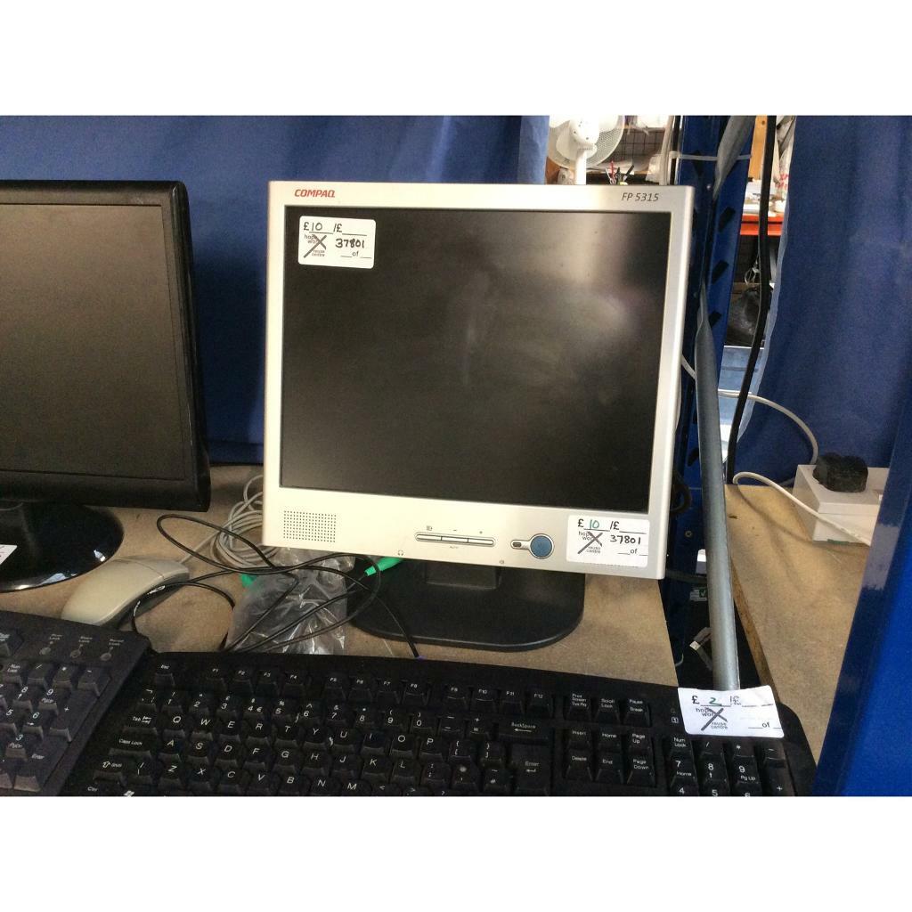 Compaq PC Monitor (37801) £10 in Rayleigh, Essex Gumtree