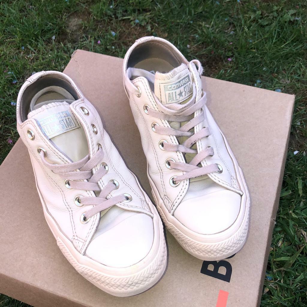 cream leather converse womens