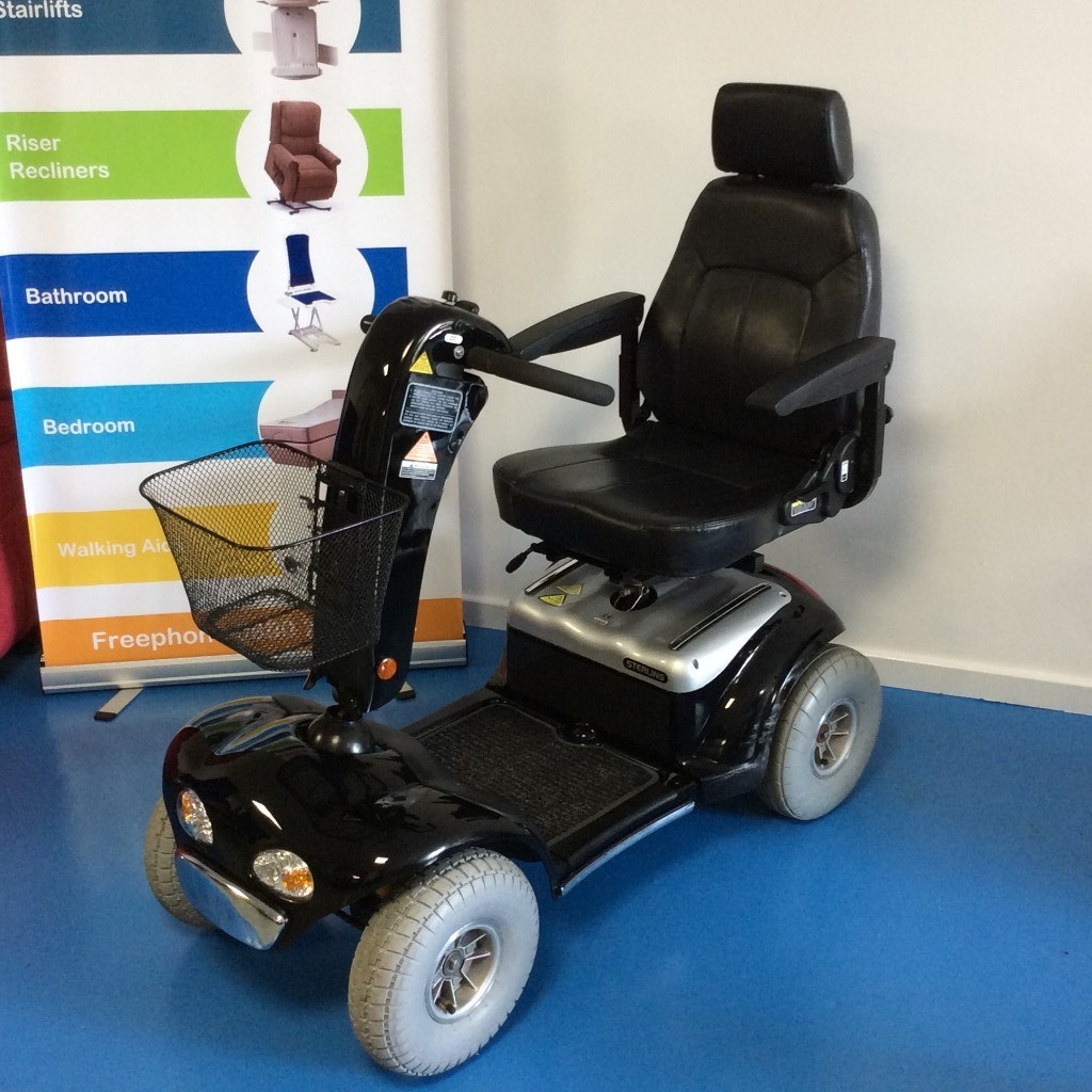 *FREE DELIVERY* Sterling Diamond 8mph Mobility scooter with brand new