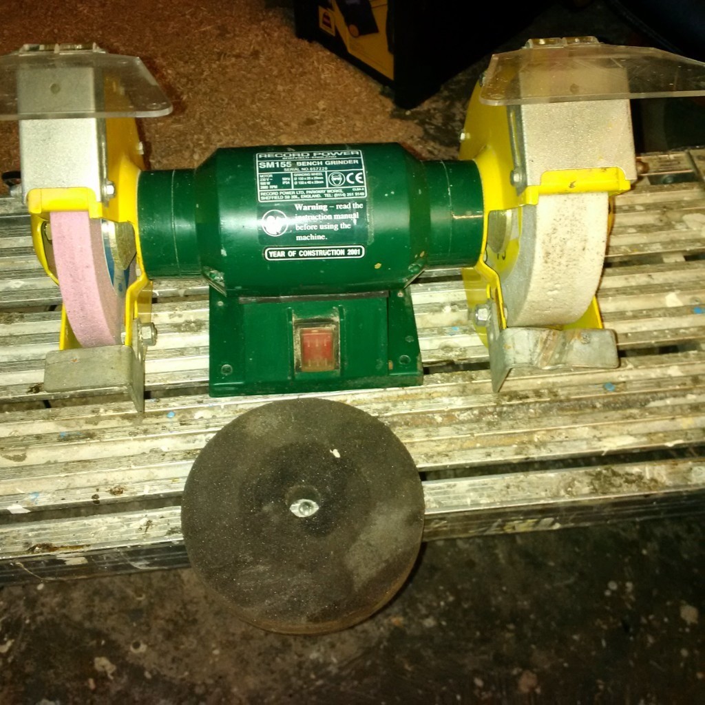 Record 6 Bench Grinder Sm155 With Pink And White Wheels For