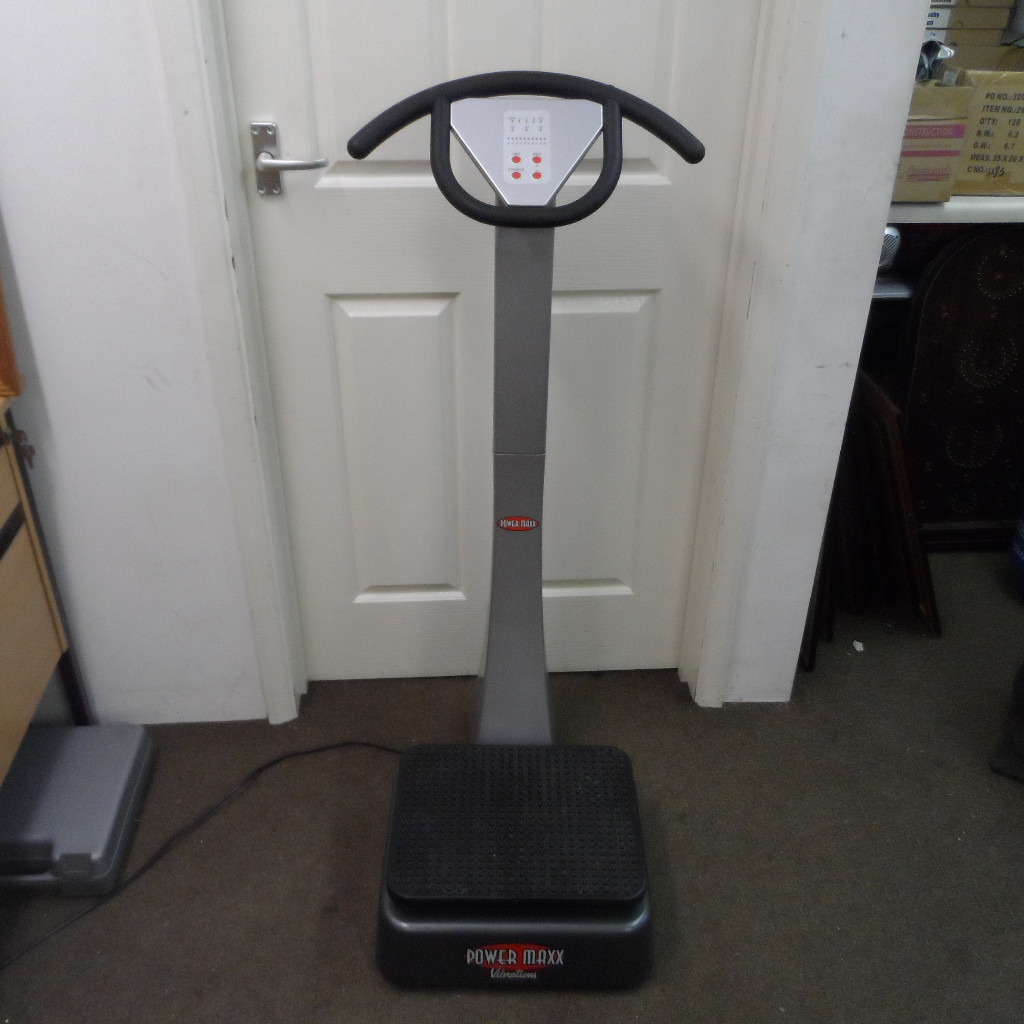 Power Maxx Vibrations Vibration Plate Good Condition Hardly Used many
