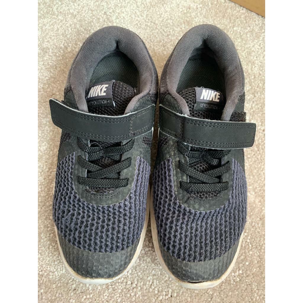 kids nike trainers size 13