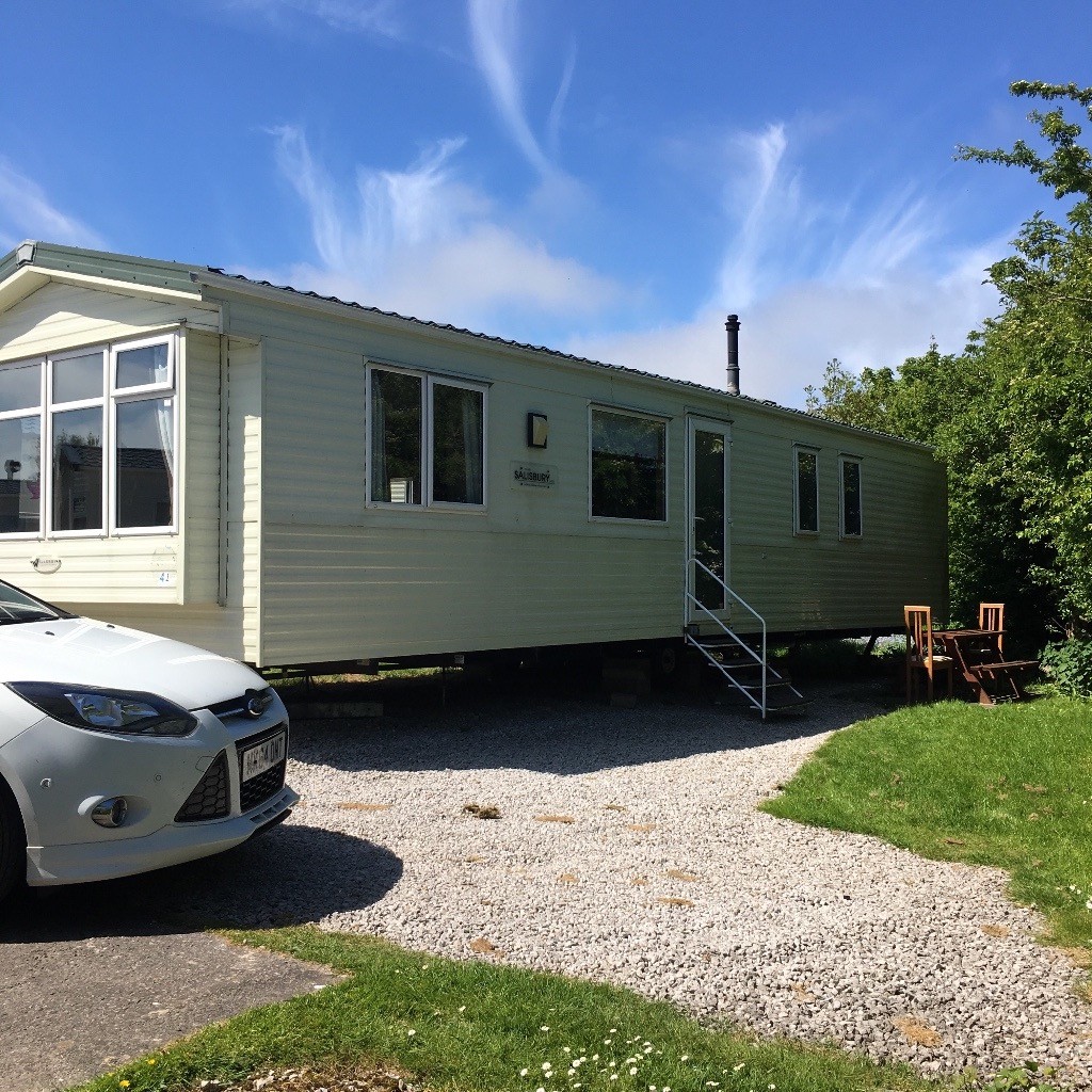 Marton Mere deluxe Caravan to rent in Blackpool, Lancashire Gumtree