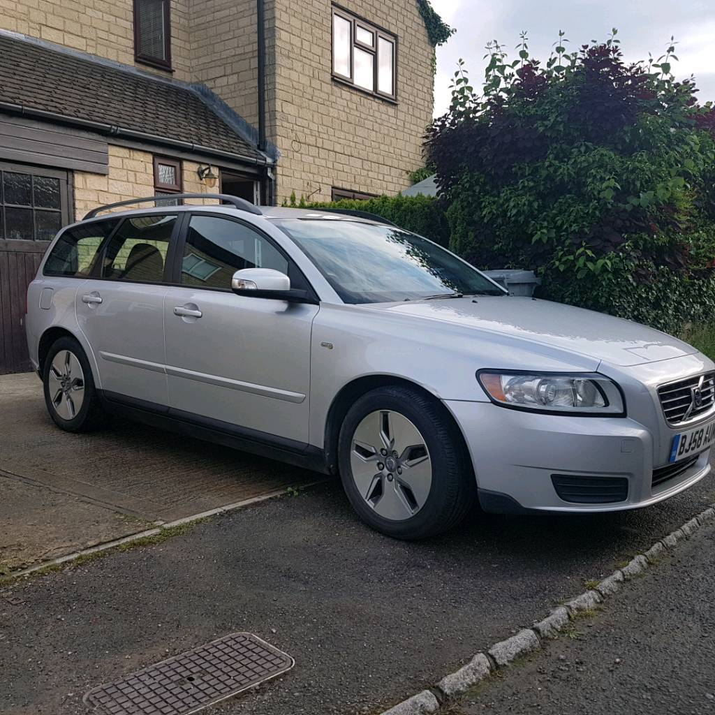 Volvo v50 2009