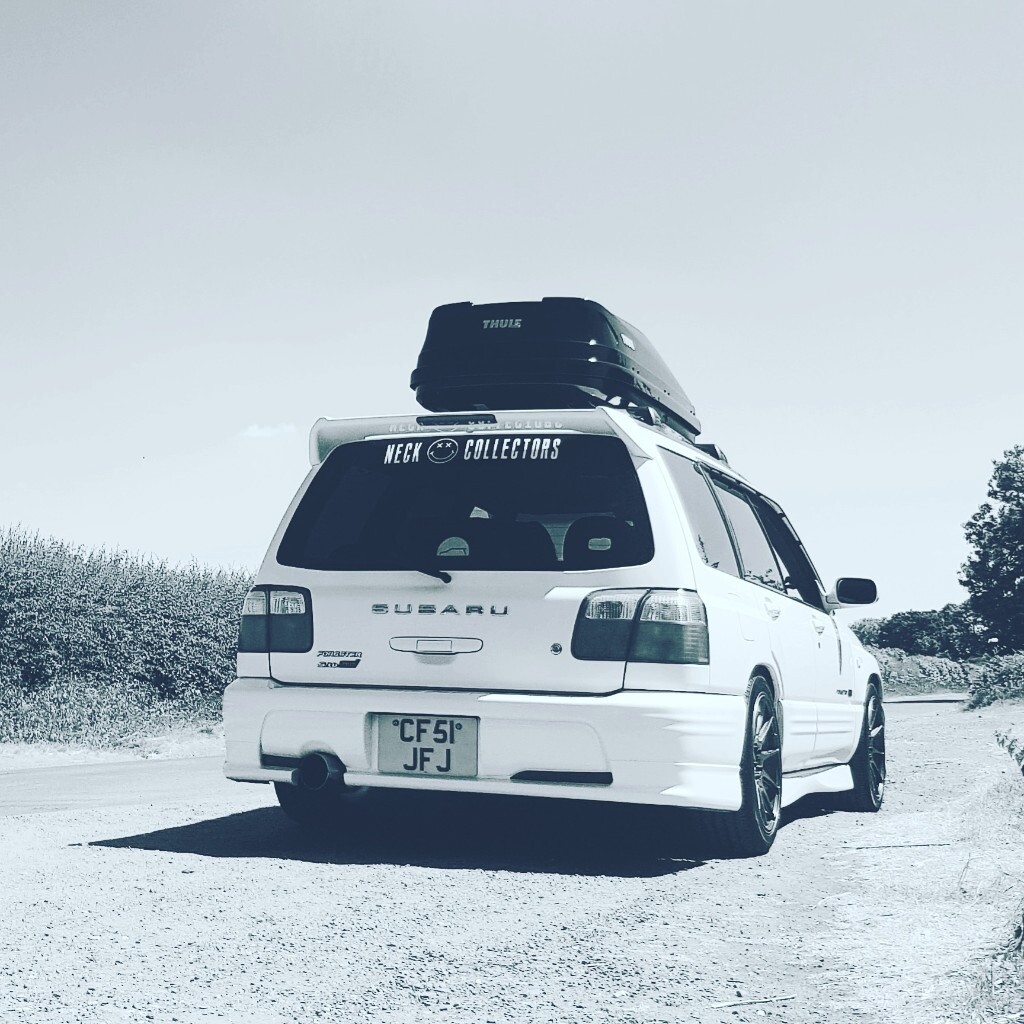 Subaru forester sf5 sti