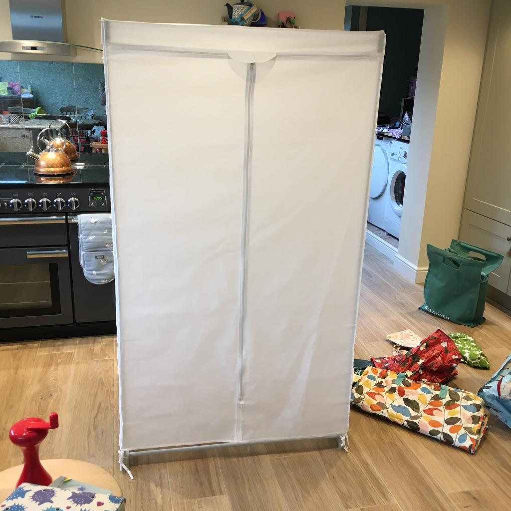 Free temporary wardrobe in Ringwood, Hampshire Gumtree