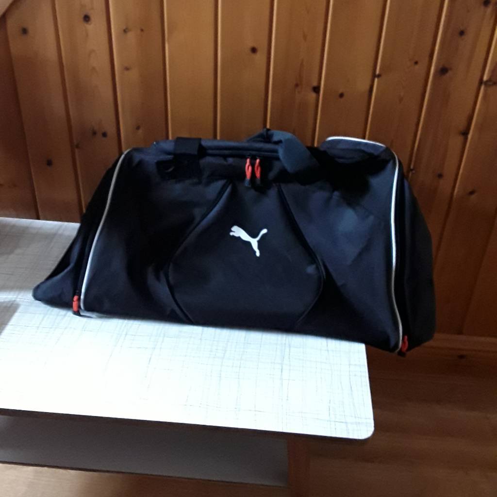 puma wood bag