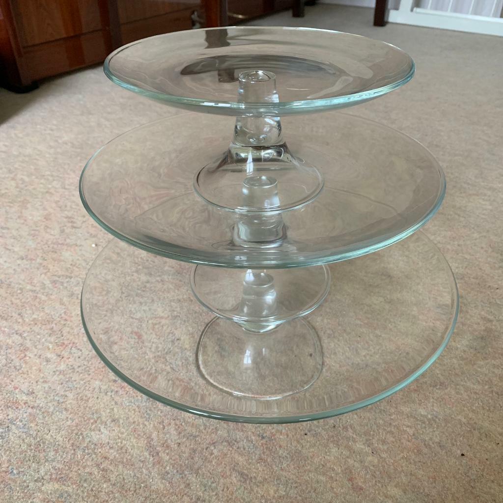 Afternoon tea stand or cake stands in Pontyclun, Rhondda Cynon Taf