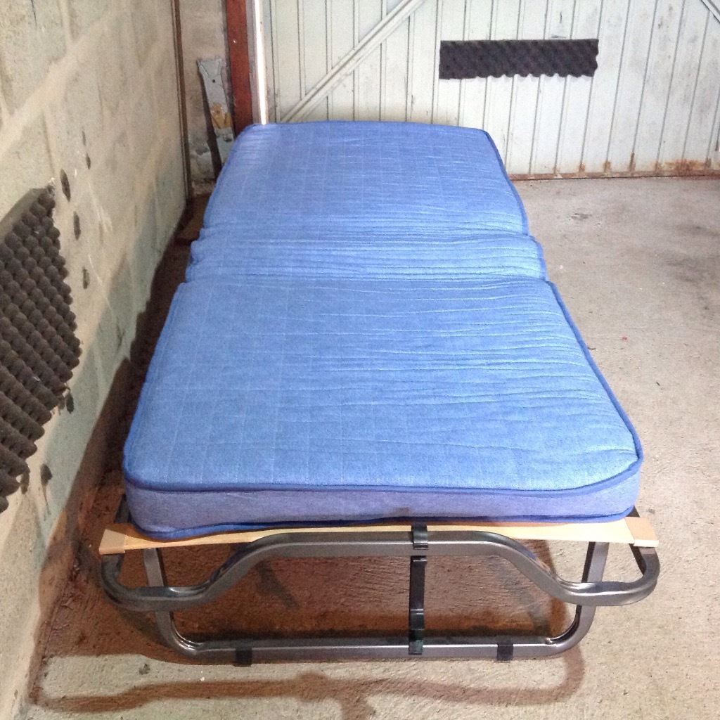 Single folding bed in Aberdeen Gumtree