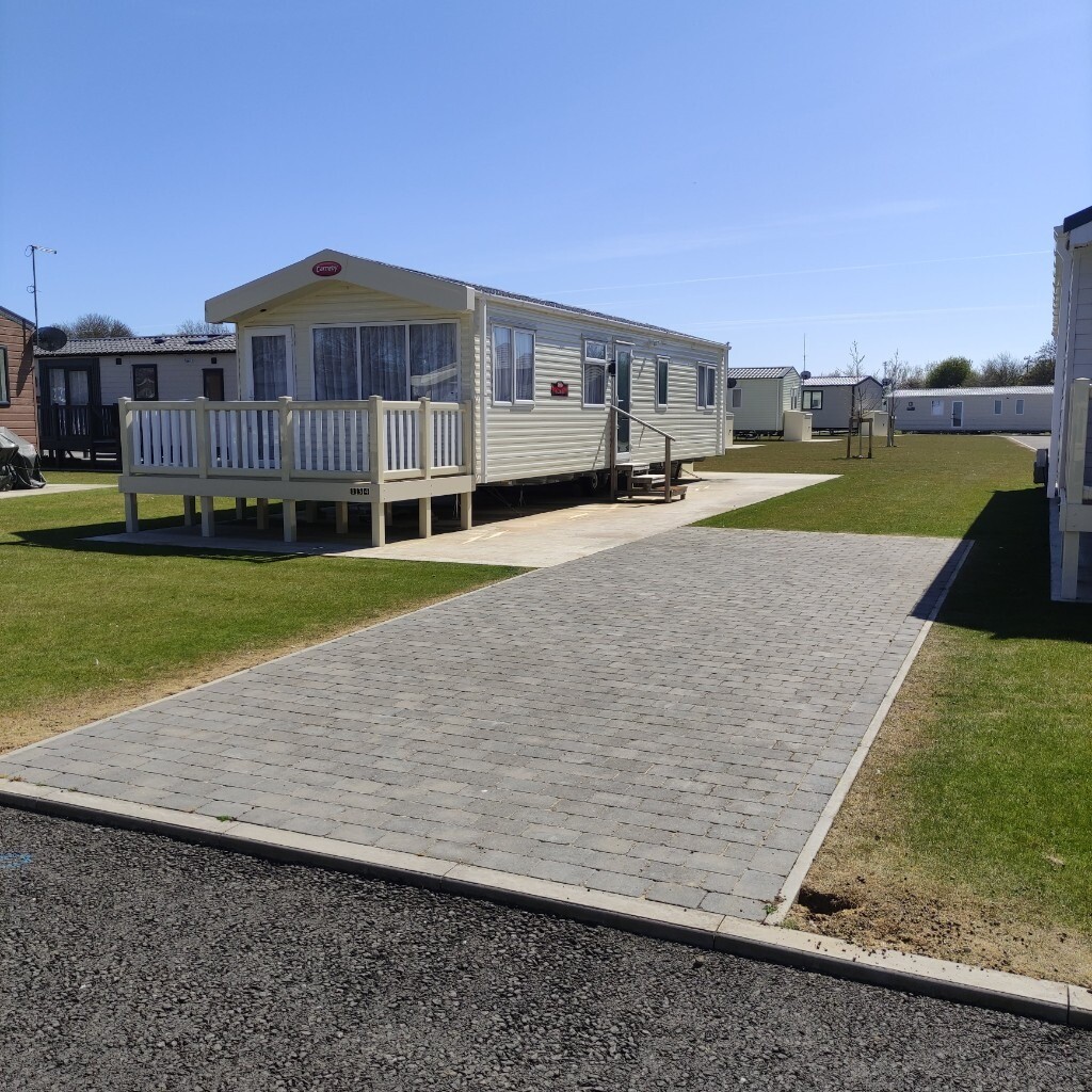 2020 Carnaby Oakdale 2 bed6 berth Caravan at Exclusive 5 STAR site Bridlington S. Shore in