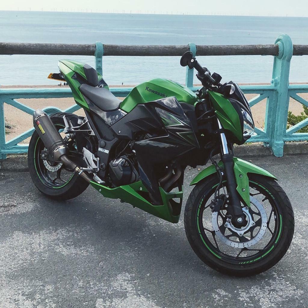 kawasaki-z-300-in-hayes-london-gumtree