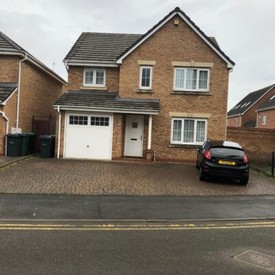 House To Rent Semi Detached 3bedroom En Suite And Conservatory