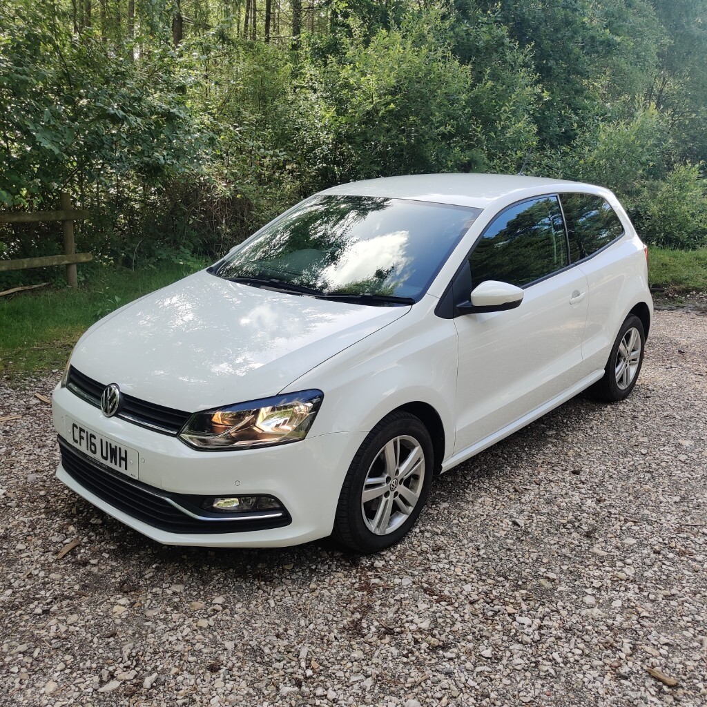Volkswagen polo mk5 седан