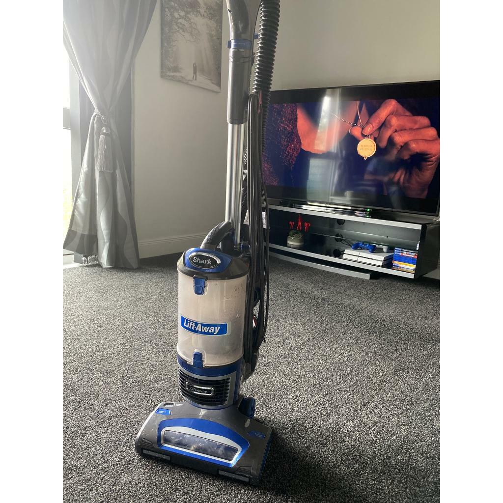 Shark lift away hoover in Airdrie, North Lanarkshire Gumtree