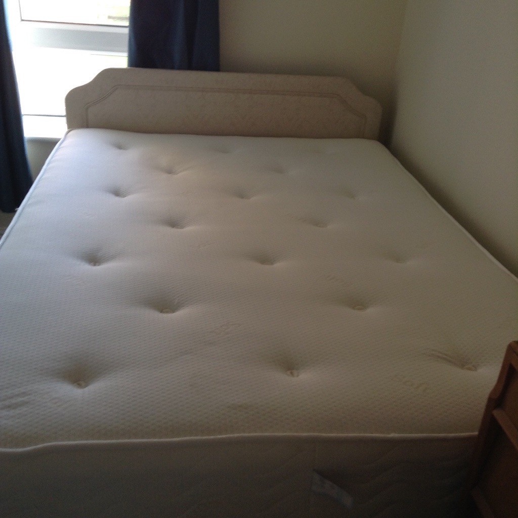 Double Bed plus cream headboard in Scunthorpe, Lincolnshire Gumtree