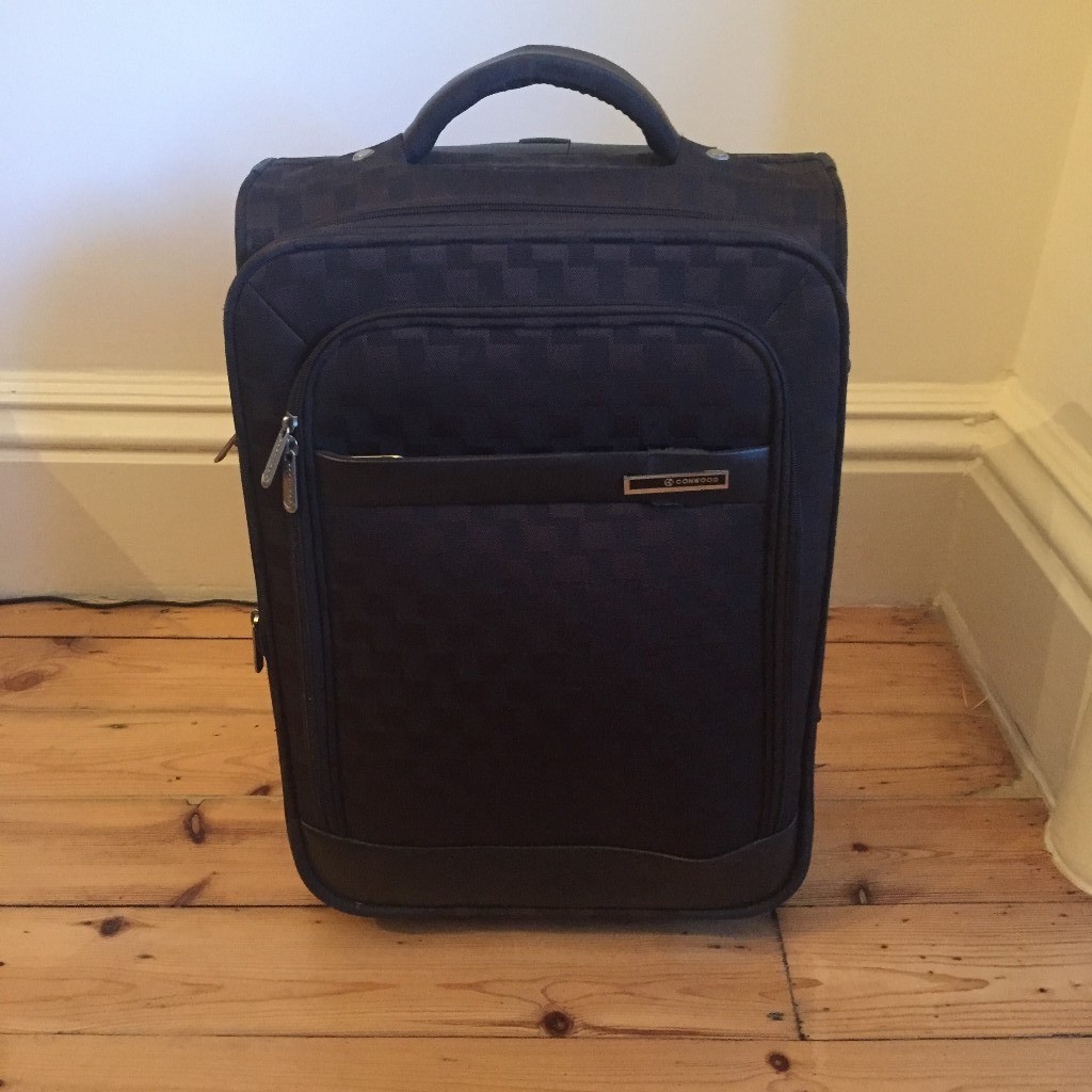 Small Carryon Suitcase by Conwood (20 x 14 x 9in) in London Road