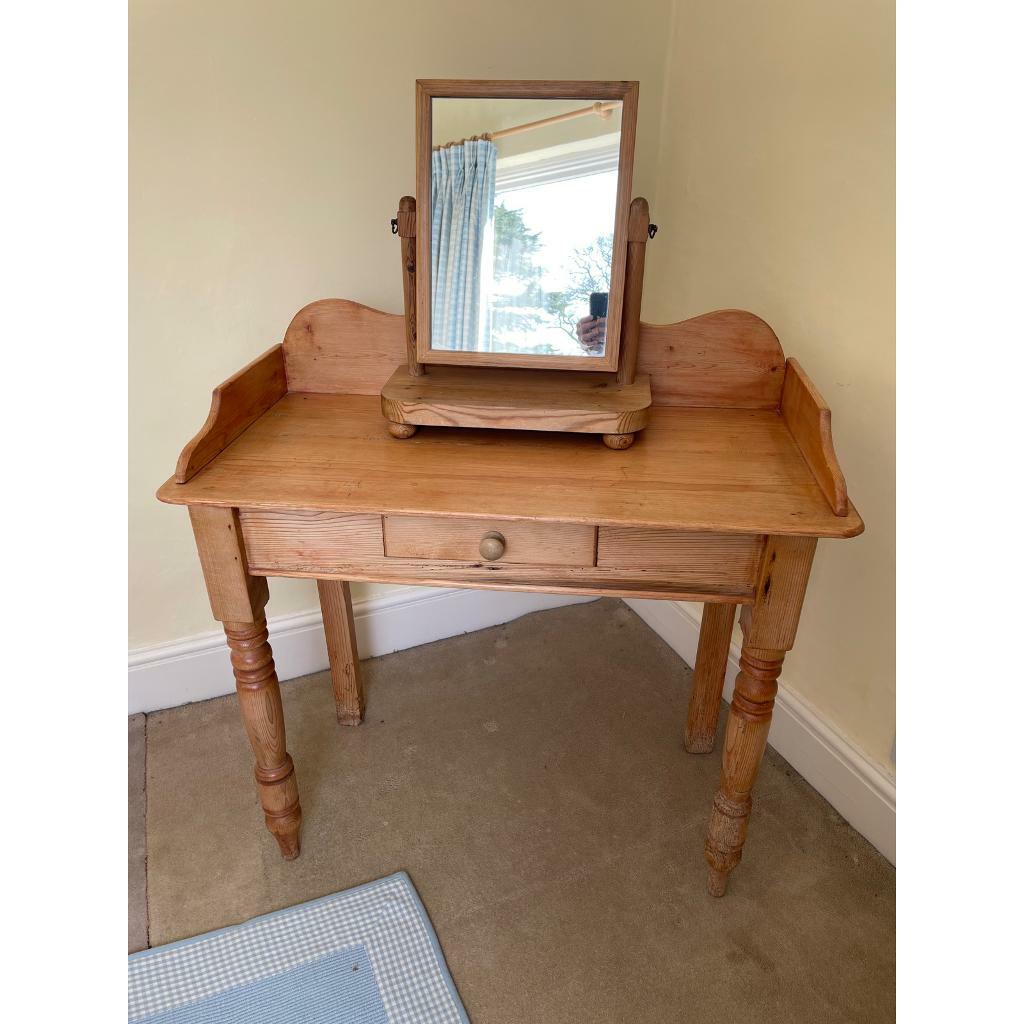 Antique Pine Dressing Table / Washstand and Mirror in Leighton