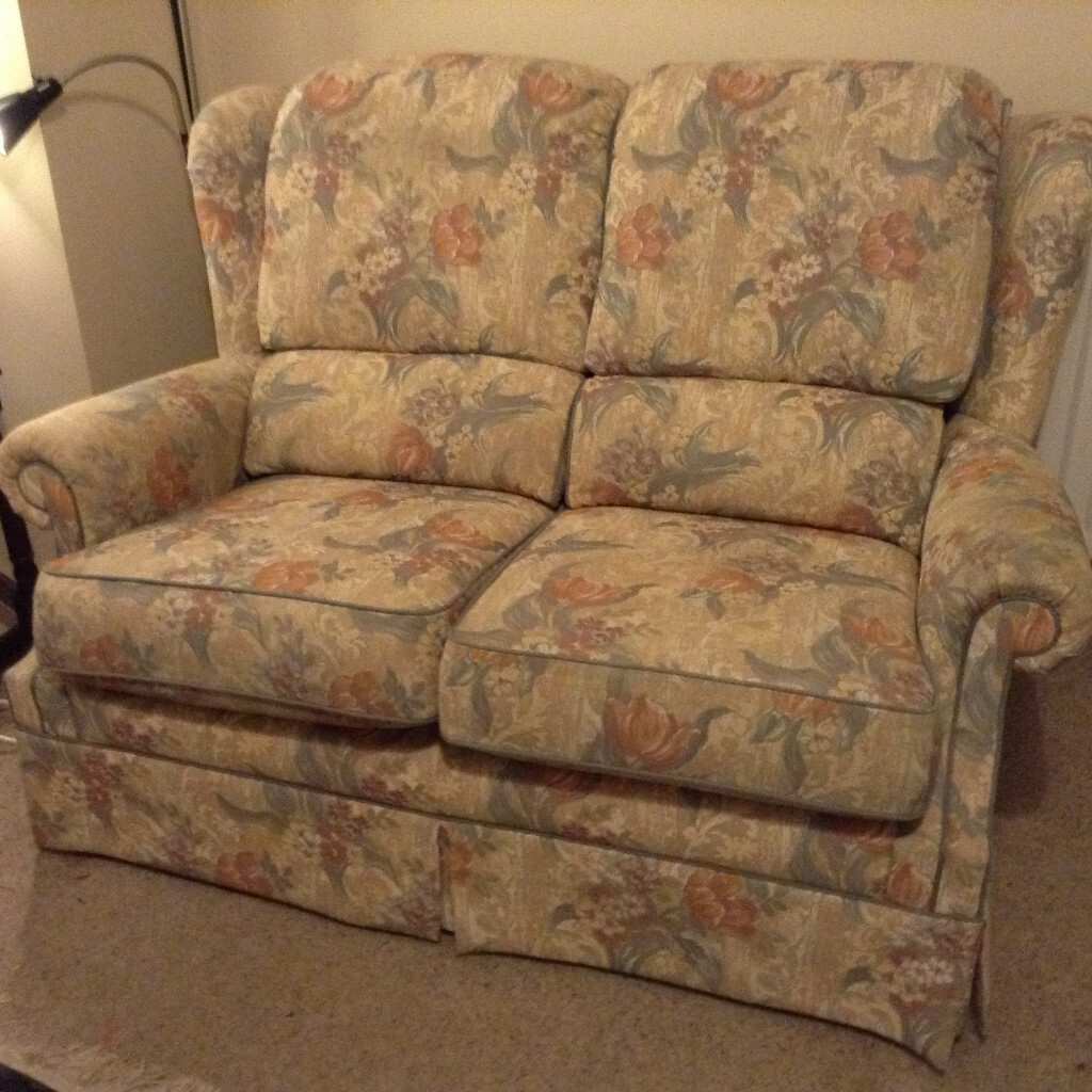 GPLAN 2 SEATER SOFA & RECLINER ARMCHAIR in Sherwood, Nottinghamshire