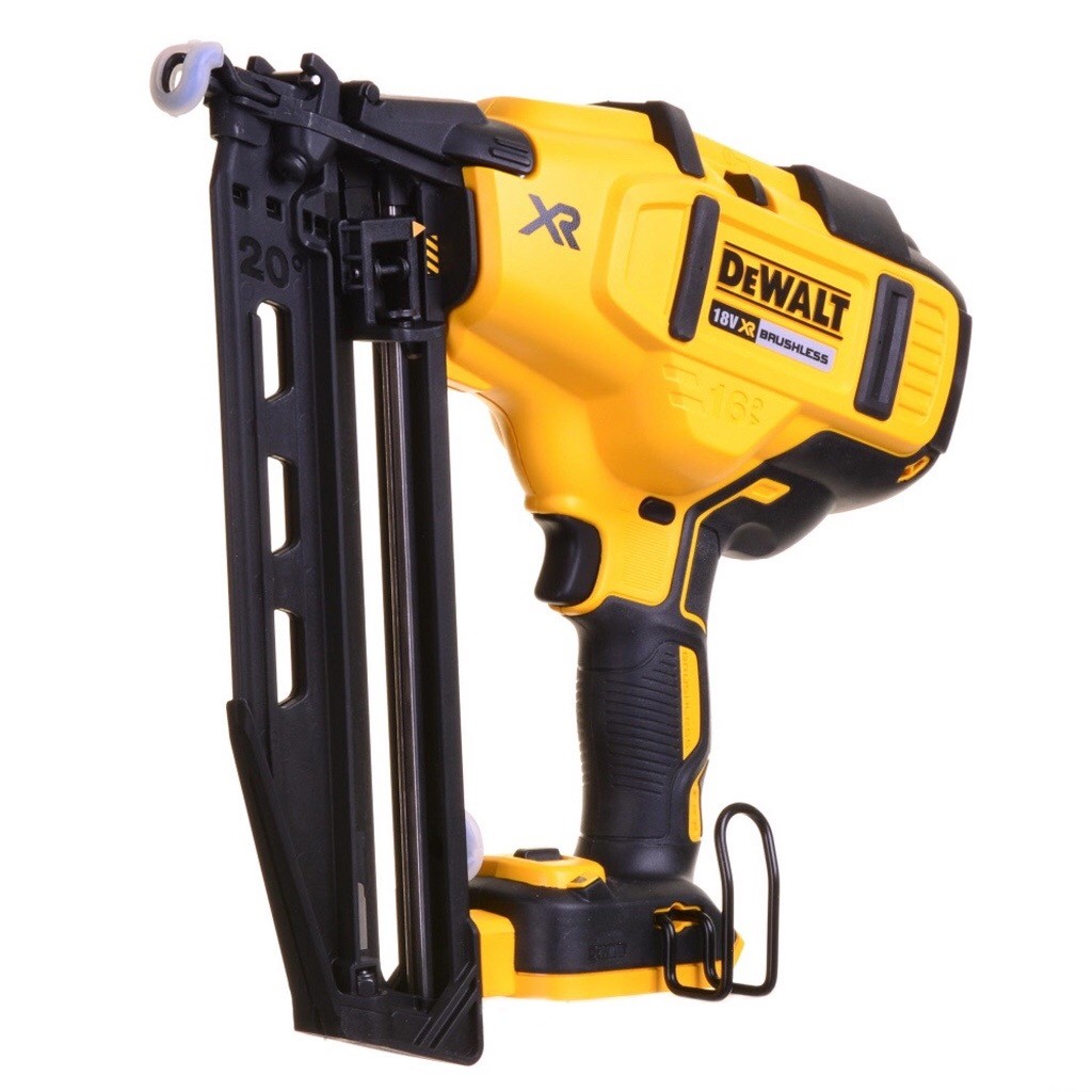 DeWalt Nail gun Brand New with 1 x 18v 4.0aH battery in Watford