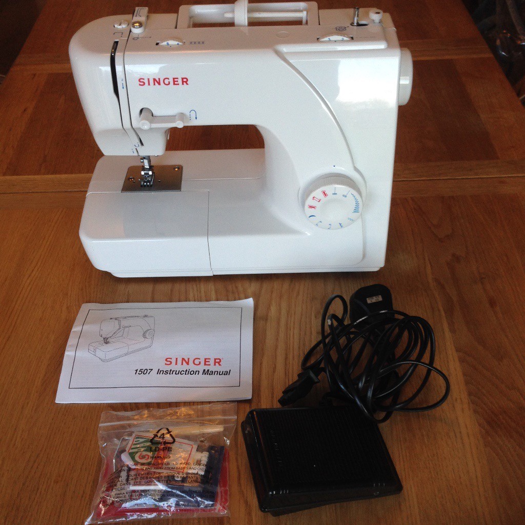 Singer sewing machine 1507 in Somerton, Somerset Gumtree