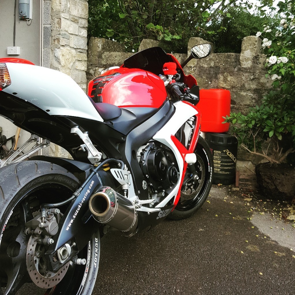 Suzuki gsxr 600 k7