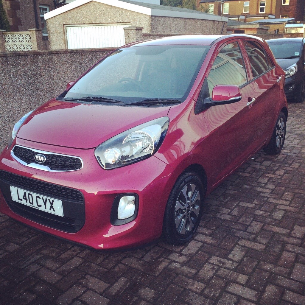 Kia Picanto Pink, 12,200 miles, mint condition, safety features and