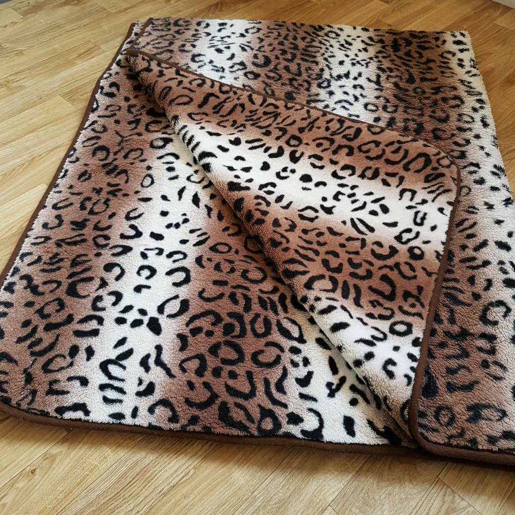 Faux Fur Leopard Print Throw in Arboretum, Nottinghamshire Gumtree