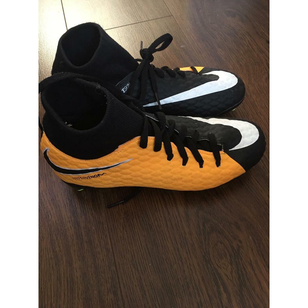 Football boots in Dunmurry, Belfast Gumtree