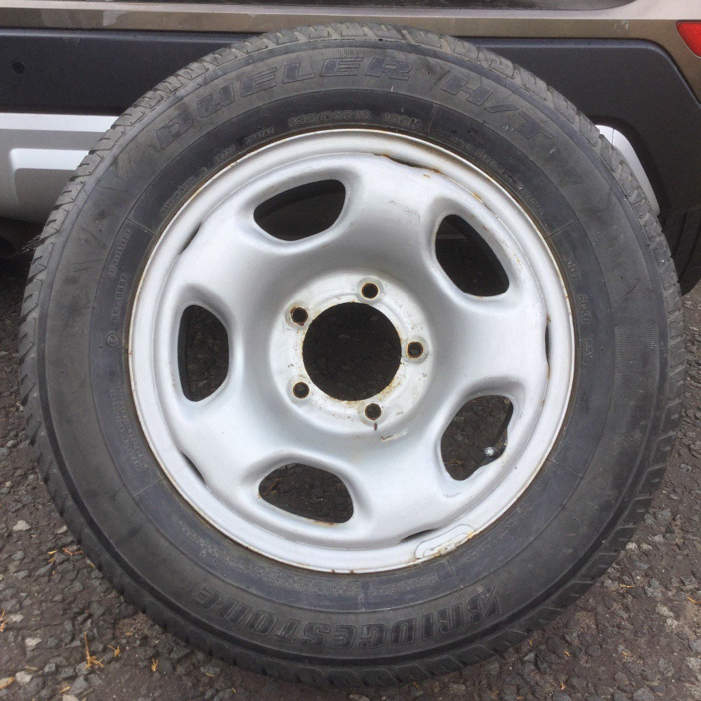 Wheel and tyre Suzuki Grand Vitara | in Bathgate, West Lothian | Gumtree