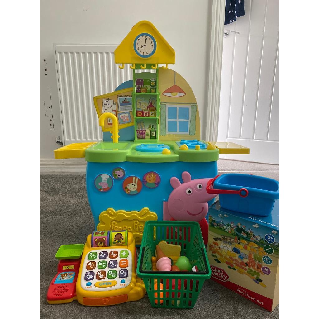 Peppa pig kitchen with cashier and toy food in South Croydon, London