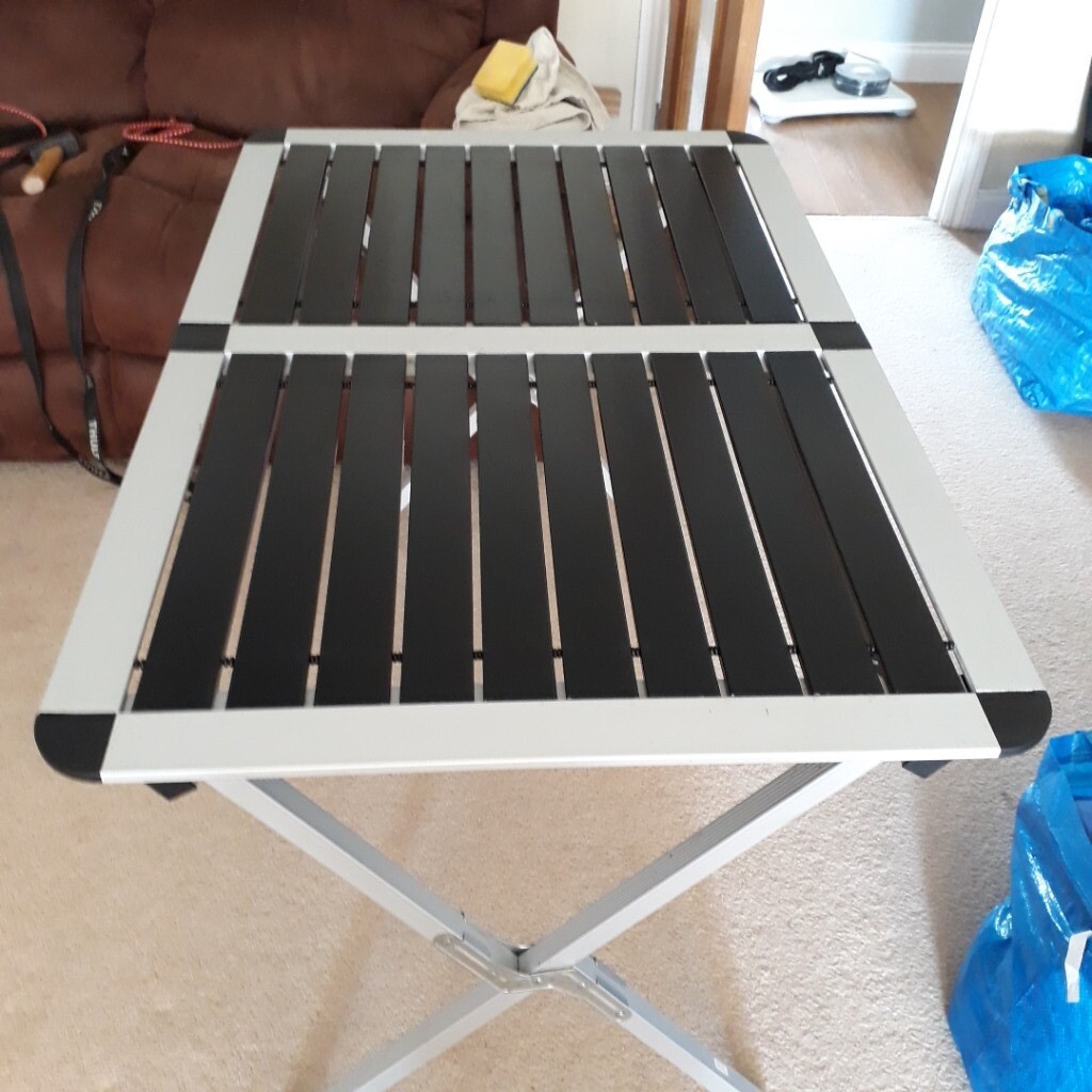 gelert camping table