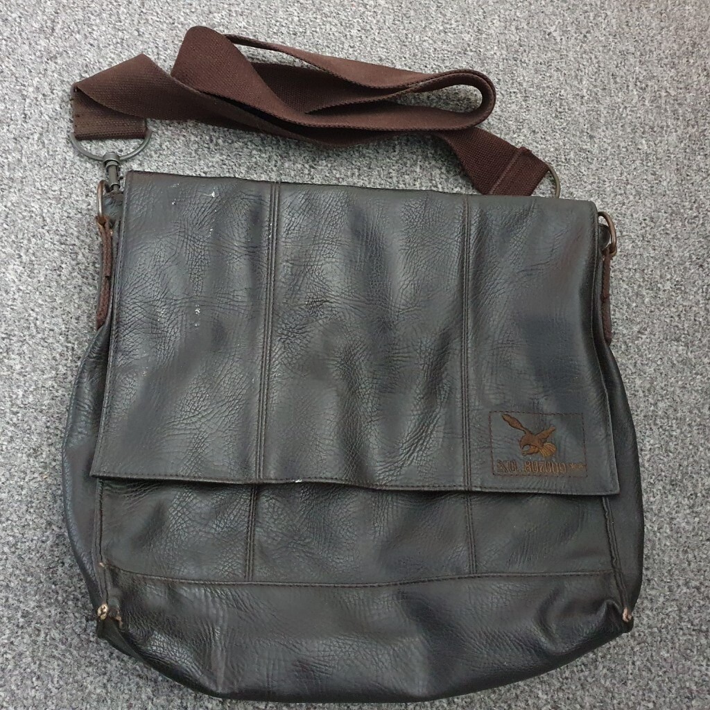 river island messenger bag mens