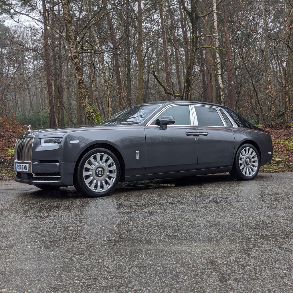 Rolls Royce Phantom 8/Rolls Royce Phantom/Rolls Royce Cullinan/Wraith/Ghost/Bentley Mulsanne
