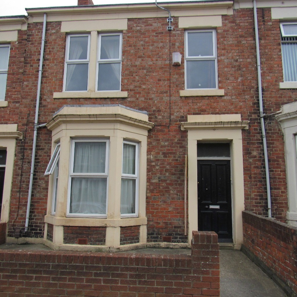 3 Bed Upper Floor Flat, Brighton Grove, Arthurs Hill, Newcastle Upon
