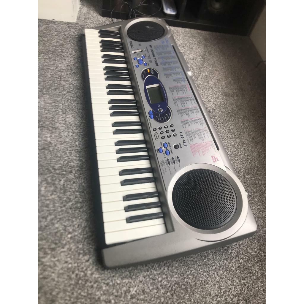 Electric keyboard for sale in Failsworth, Manchester Gumtree