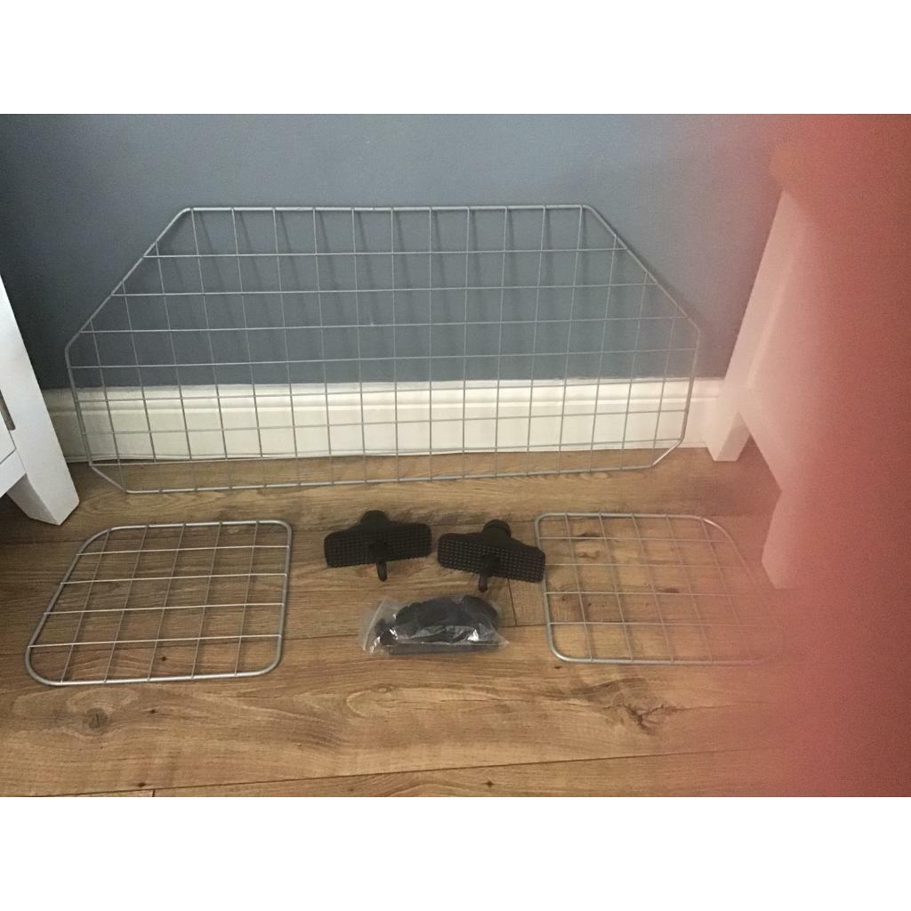 Halfords mesh headrest dog guard in Llanelli, Carmarthenshire Gumtree