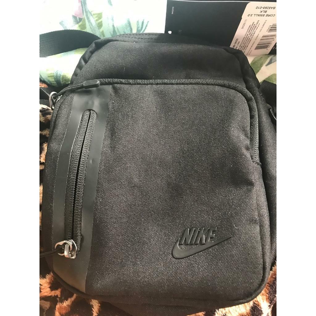 nike tech man bag