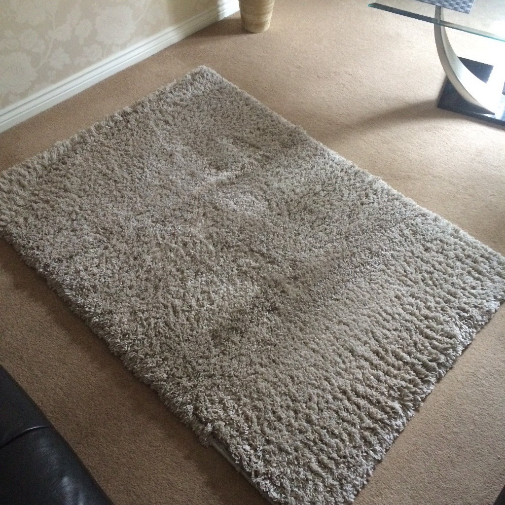 DUNELM NATURAL BEIGE RUG FOR SALE in Leicester, Leicestershire Gumtree