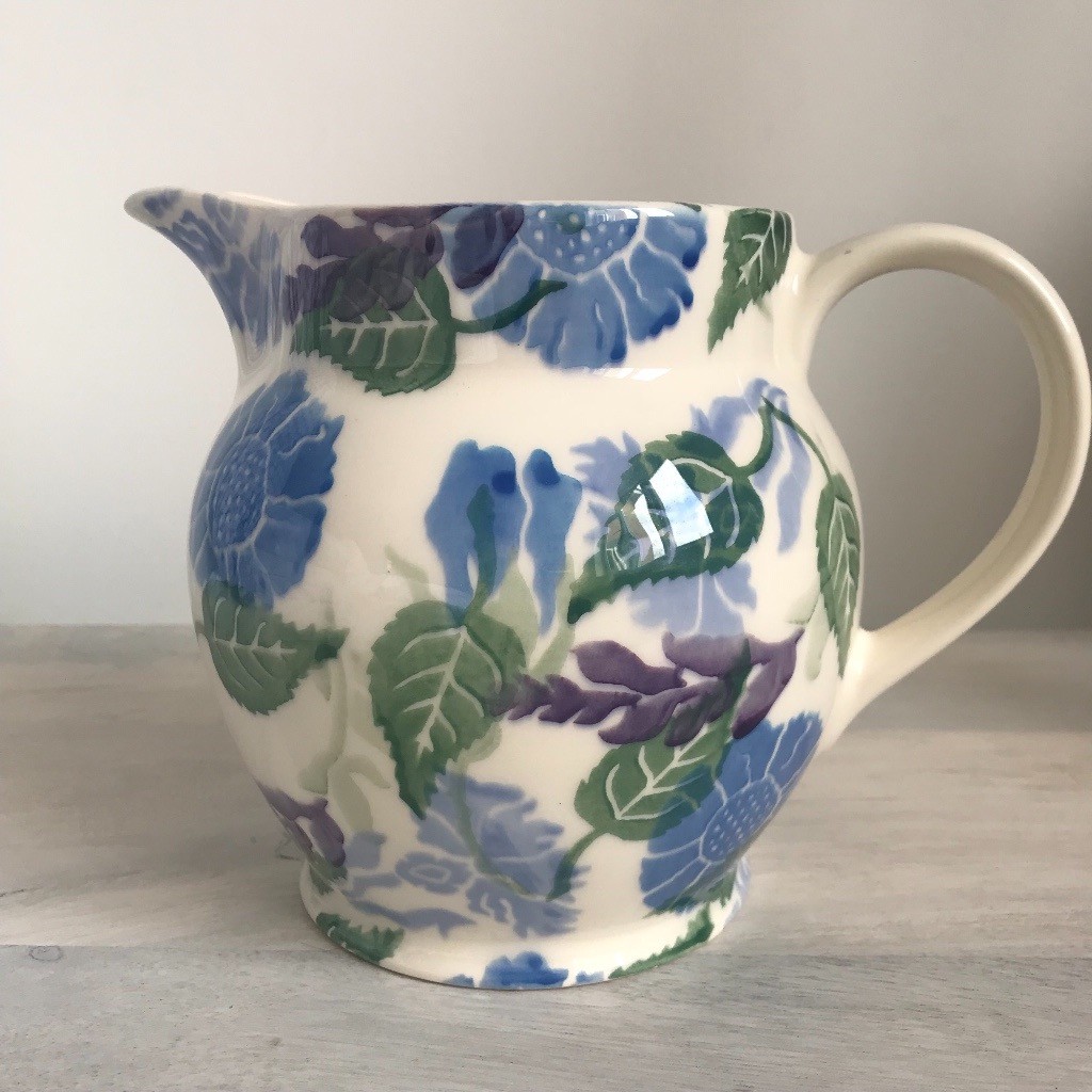 EMMA BRIDGEWATER BLUE FLOWERS 1 1/2 PINT JUG in Maidenhead, Berkshire