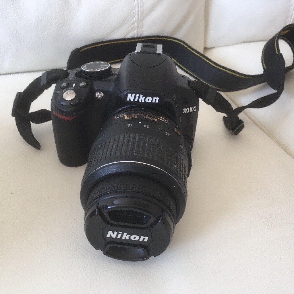 Nikon SLR camera D3100