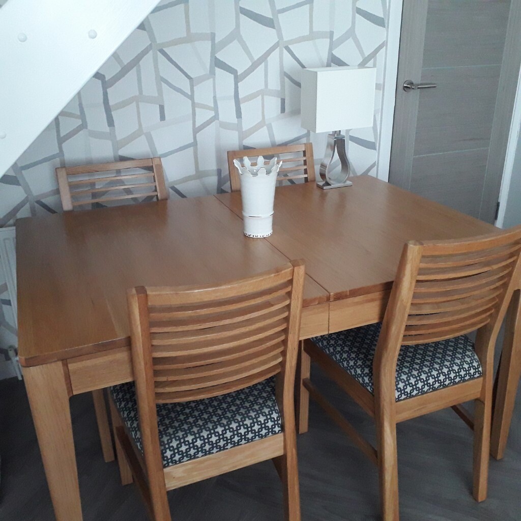 Dining Table and 4 Chairs in Cambuslang, Glasgow Gumtree