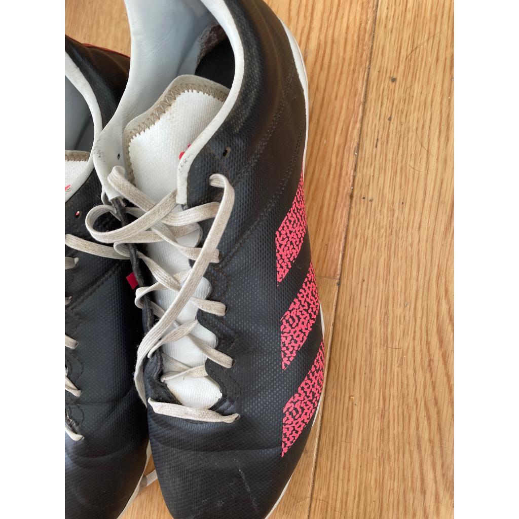 Adidas kakari rugby and football boots metal studs size 11.5 in