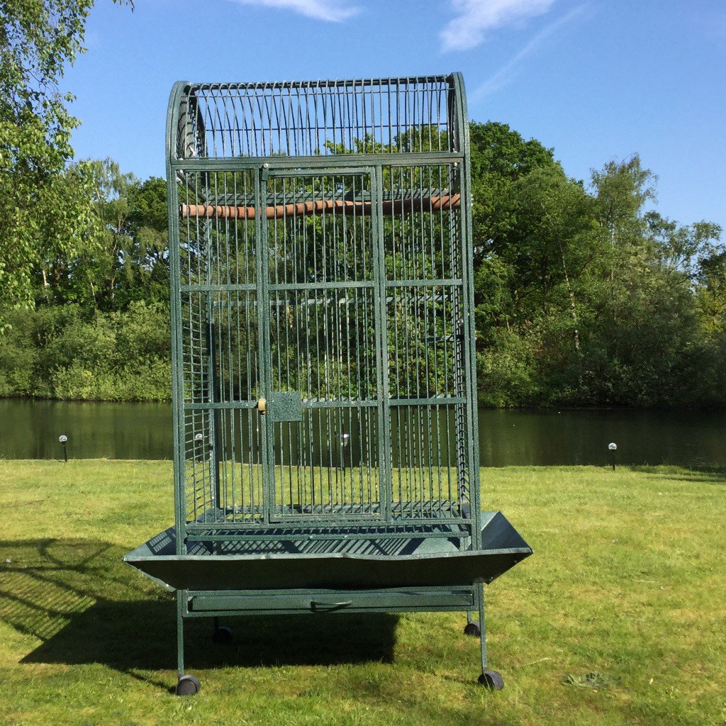 Parrot cage with detachable skirt for cash sale. (58x79x 167cm) in