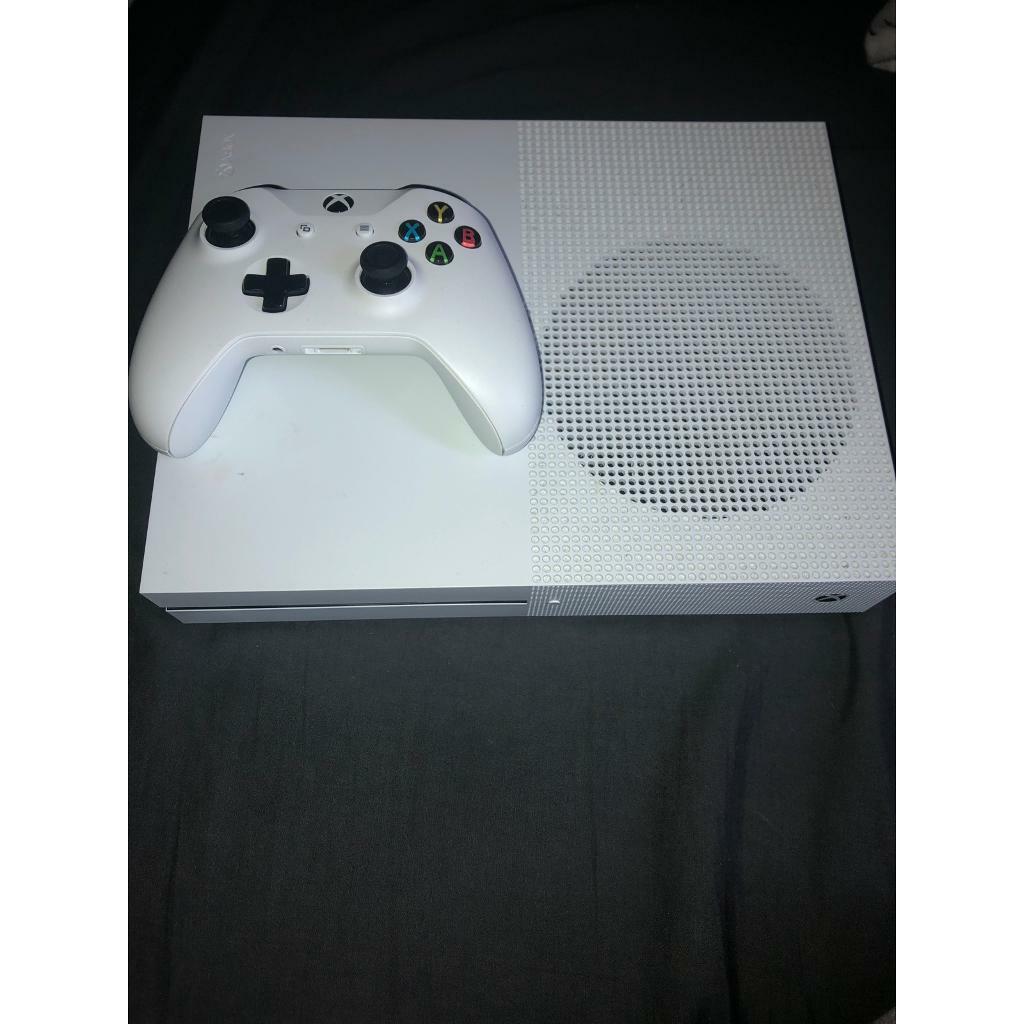 Xbox 1 s in Gloucester, Gloucestershire Gumtree