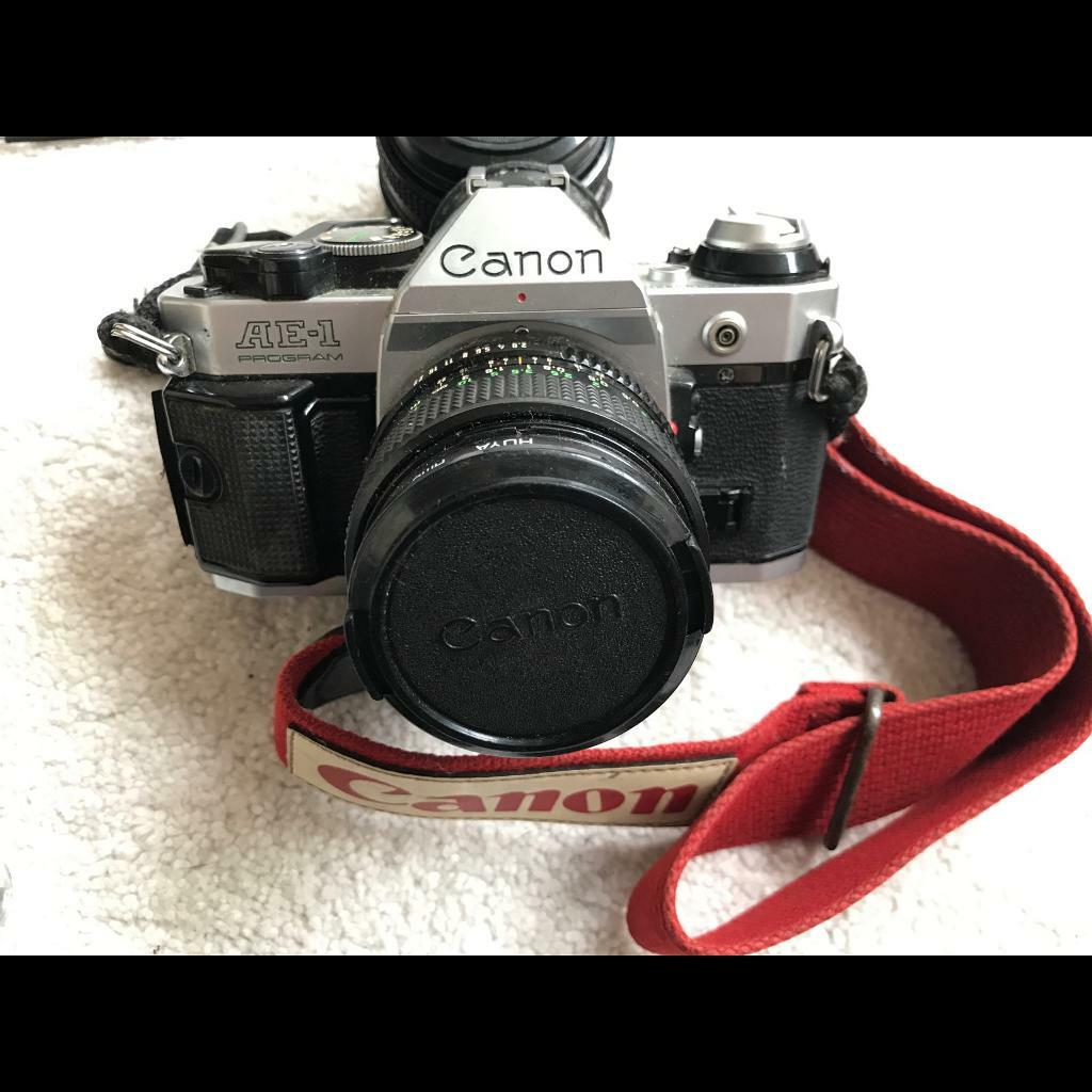 Offers Vintage Canon camera, flashes & zoom lenses in