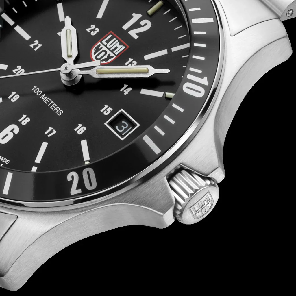 Pre-owned Luminox Sports Timer Sapphire Crystal Black Dial Men's Watch Xs.0911